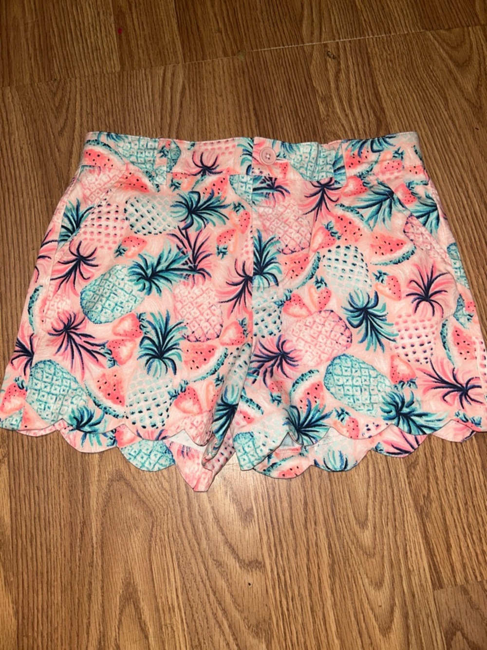 crown & ivy Pink Pineapple Print Scallop Hem Shorts